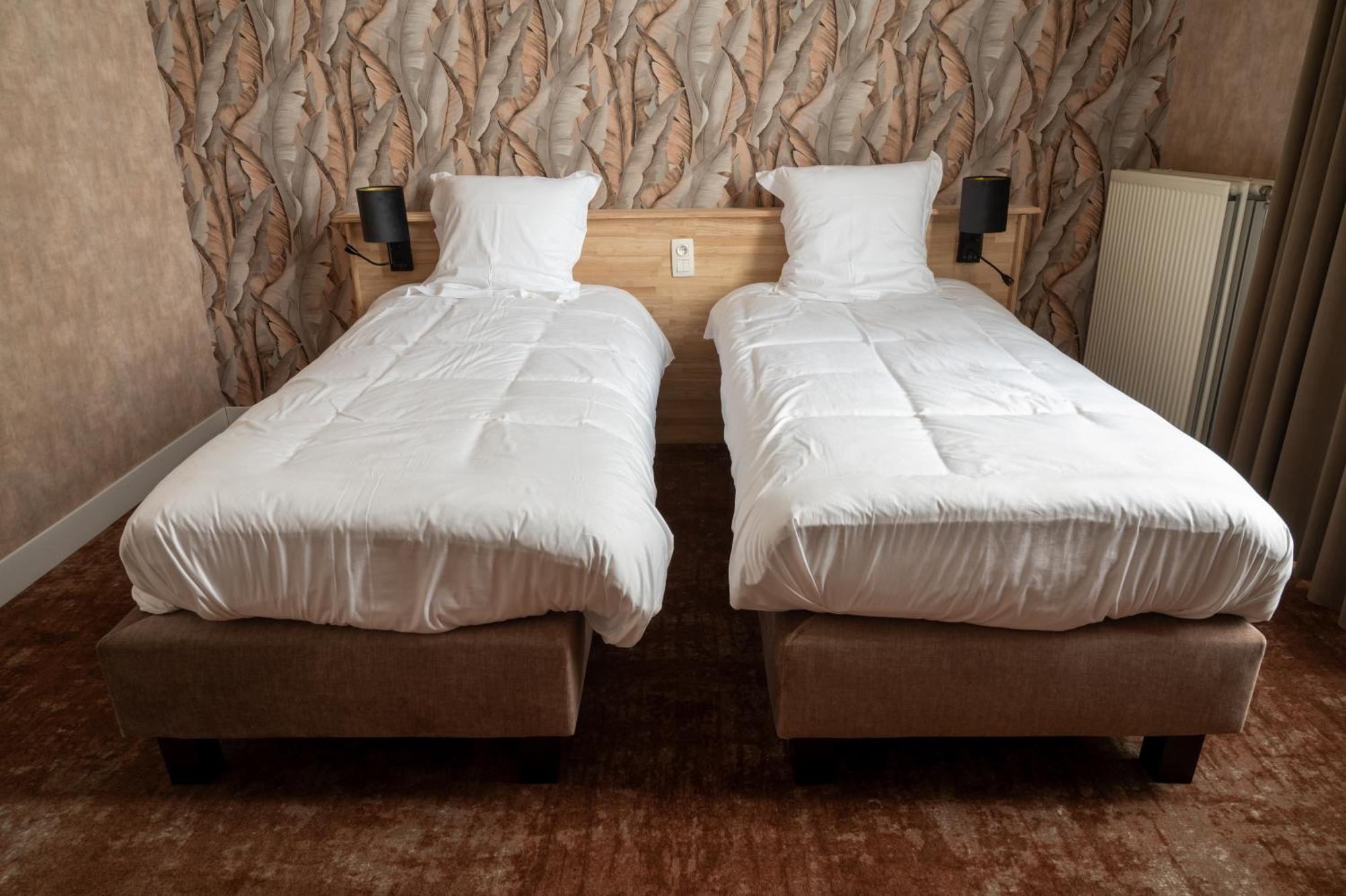 Hotel Canteklaar De Haan Luaran gambar
